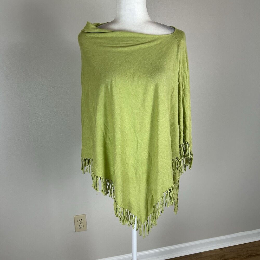 Fringe Green Poncho Cape Shawl One Size Grunge Hippie Chic Fairy Cottagecore